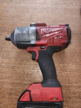 Milwaukee Red Cordless Impact Wrench - Fuel 2767-20 High Torq